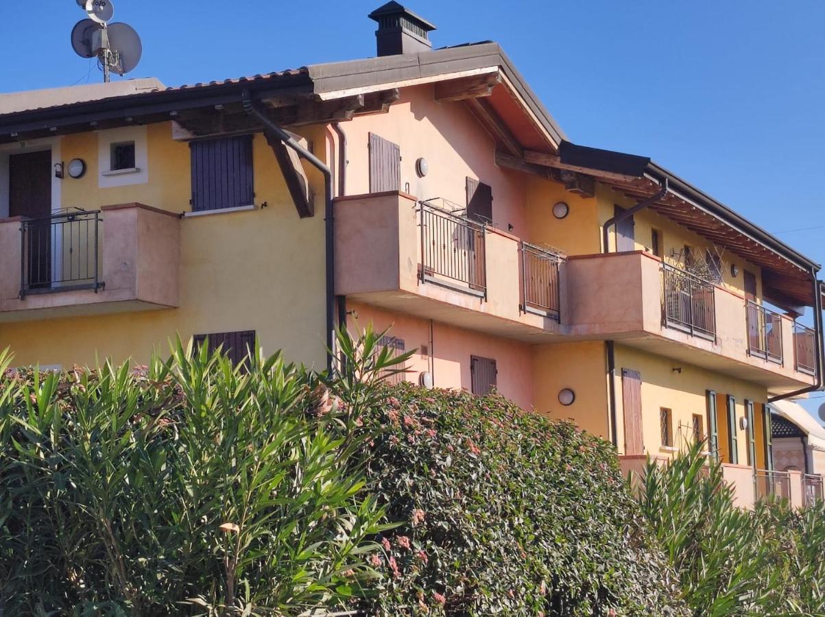 La Casa Di Mery Desenzano del Garda Exteriör bild