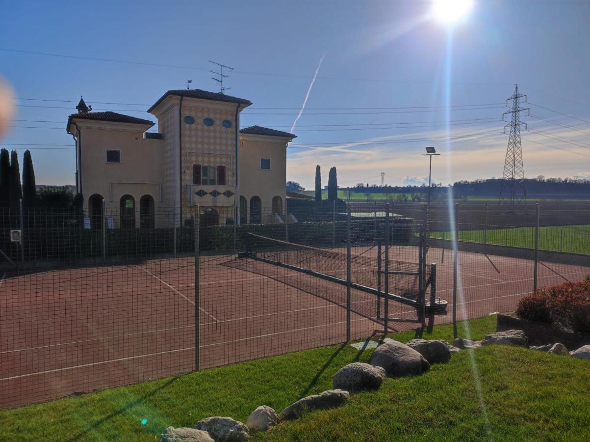 La Casa Di Mery Desenzano del Garda Exteriör bild